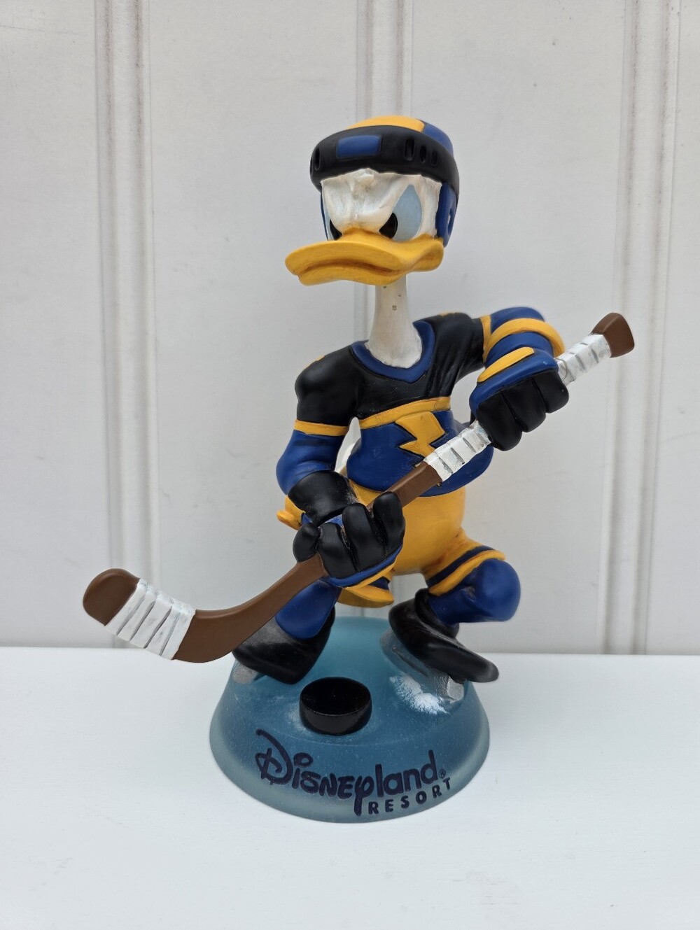 Donald Duck Hockey Bobble Head Walt Disney Land Resort Ceramic Figurine